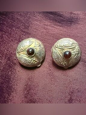Vintage Clip Earrings.